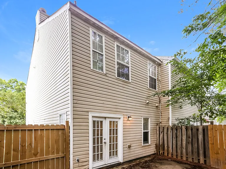 2984 Falling Water Point — Photo 17