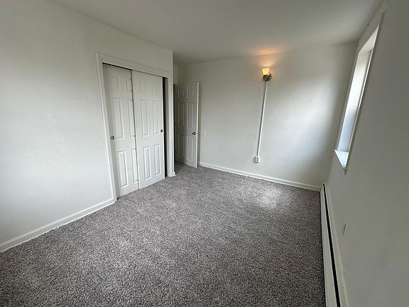 3rd image of 1007 Dekalb St #7