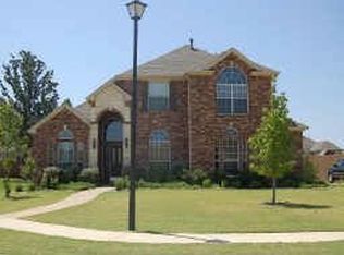 2714 Navajo Rd, Corinth, TX 76210