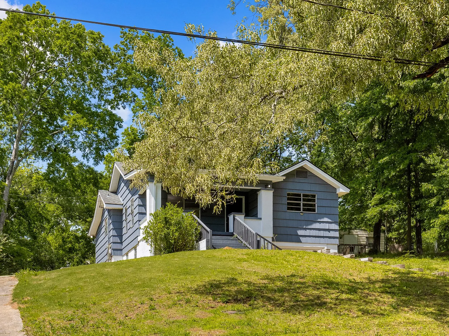620 Bluebell Rd - 1 — Photo 2