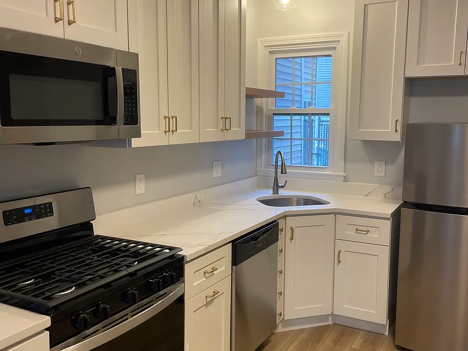 43 Morris St #1