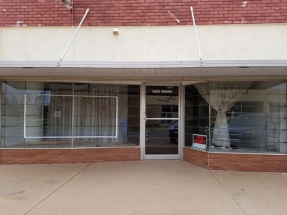great display windows