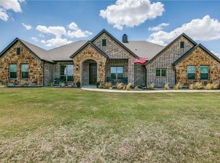 12831 Melissa Dr, Justin, TX 76247