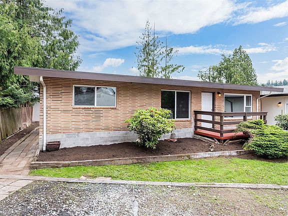 3rd image of 312 4th Ave N