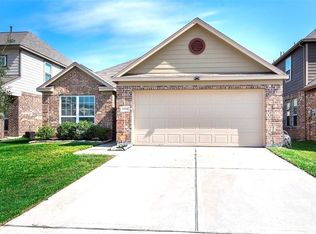 10646 Chestnut Path Way, Tomball, TX 77375