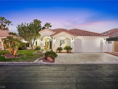 1612 Hidden Spring Dr, Las Vegas, NV, 89117