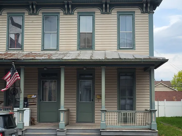 260 Market St, Mifflinburg, PA 17844