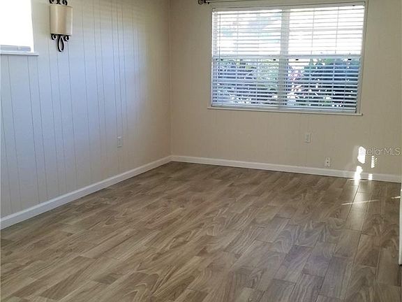 4th image of 4108 Caywood Cir