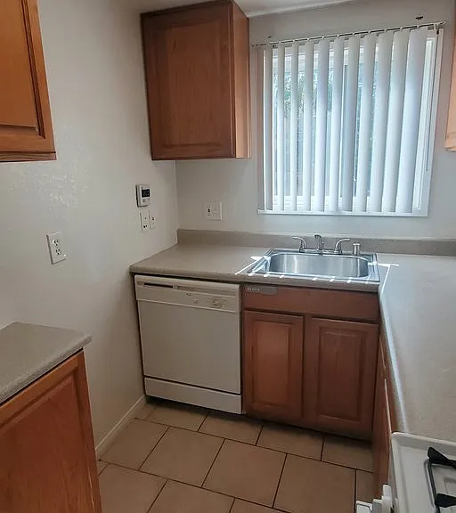 7110 Mohawk St — Photo 18