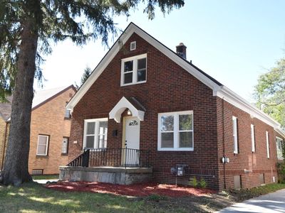5919 North 35th STREET, Milwaukee, WI, 53209