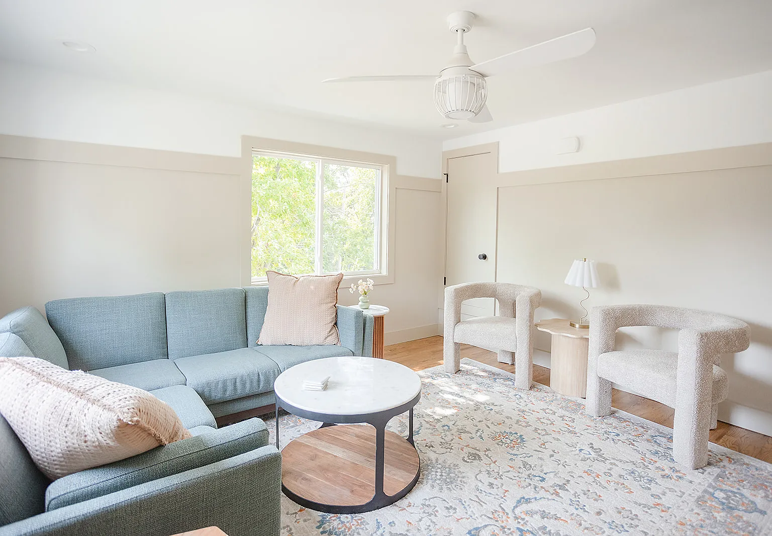 3 bed, 1.5 bath, 950 sqft, $2,000 — Photo 2