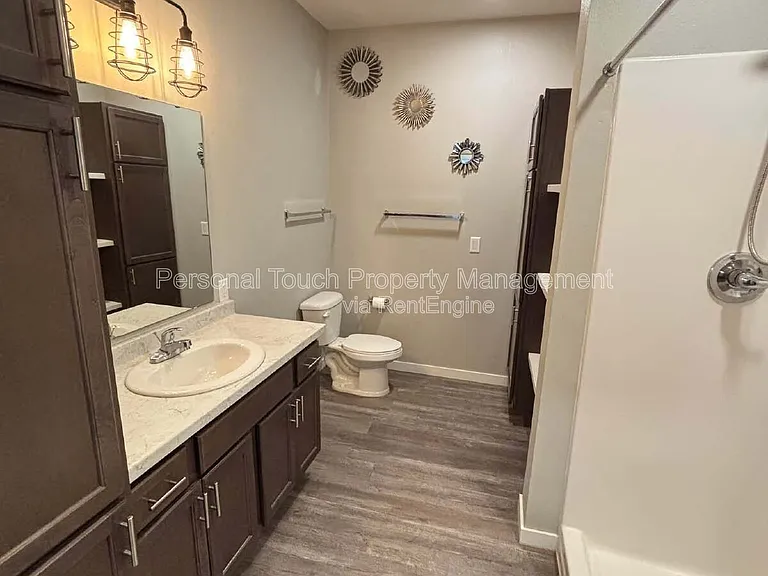 600 8th St S #302 — Photo 18