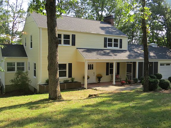 3rd image of 6645 Suncrest Dr