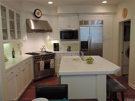 2nd image of 5401 W 149th Pl Unit 2