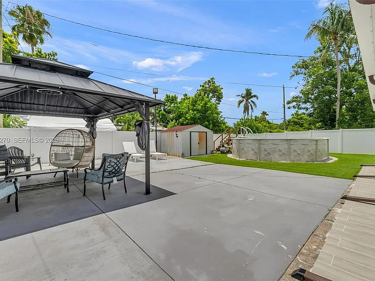 7420 Hope St — Photo 41