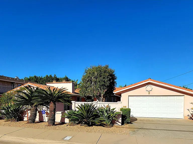 1st image of 8824 Robin Hood Ln
