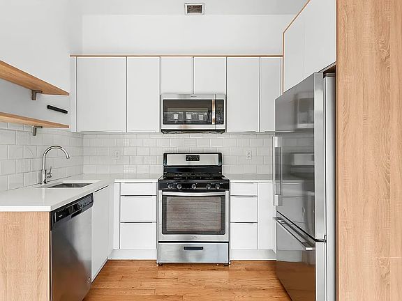 5th image of 109 Winthrop St #5A
