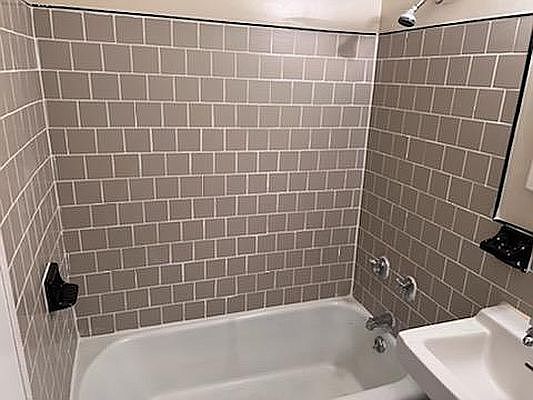 3rd image of 164-30 Hillside Ave APT 16E