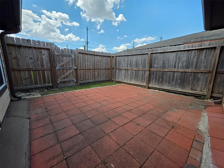 4105 Rutland St — Photo 28