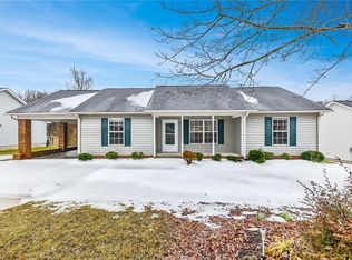 931 Londonderry Dr, High Point, NC 27265