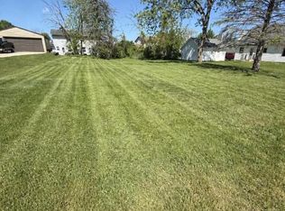 206 DERBY Lane, Watertown, WI