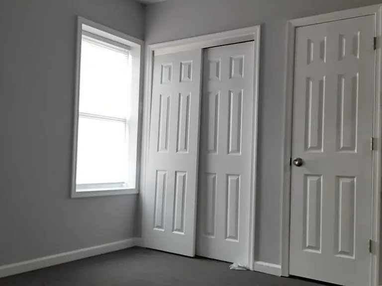 4927 Knox St #2 — Photo 25