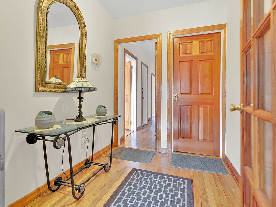 1st image of 22-14 29th St #1
