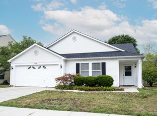 10290 Tournon Dr, Fishers, IN 46037