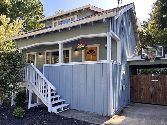 3rd image of 17526 Orchard Avenue
