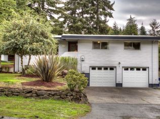 13832 17th Ave SW, Burien, WA 98166