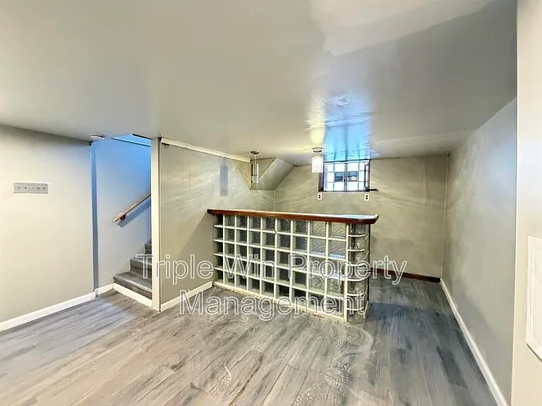 3915 Itaska St — Photo 27