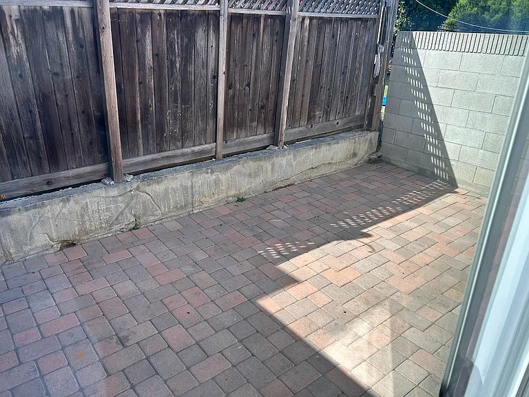 1509 Ximeno Ave — Photo 20