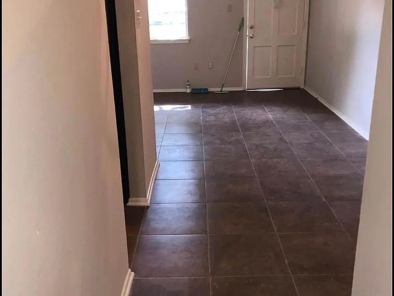 872 Arlington Ave #3 — Photo 3