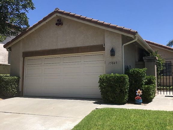 2nd image of 15845 Sunnyfield Pl