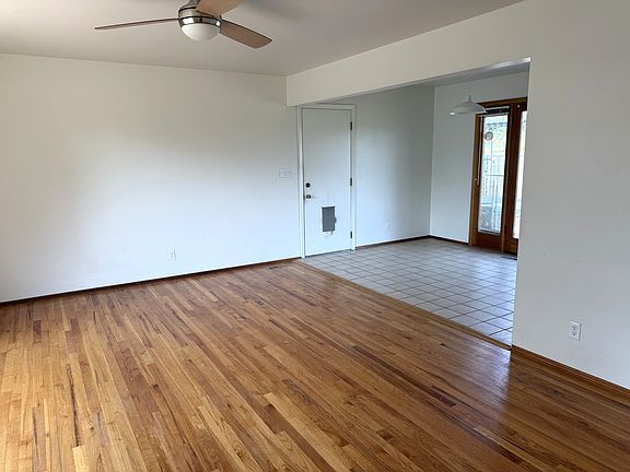 3rd image of 1326 E B St