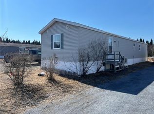44 Wesley St, Simonds, NB E2S 1J3