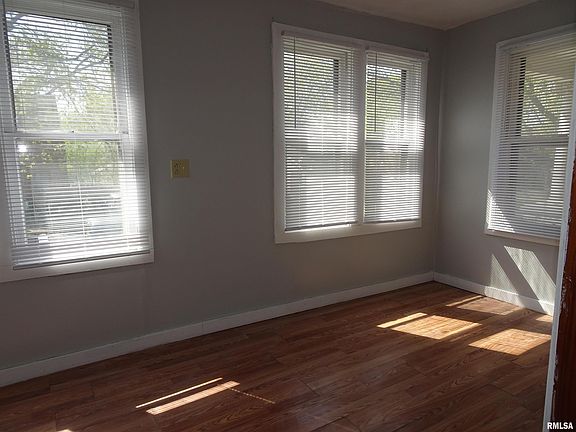 3rd image of 1625 14 1/2th St