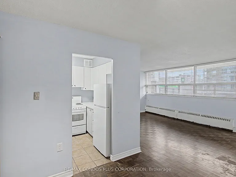 5949 Yonge St #208 — Photo 13