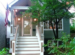 1410 W Berteau Ave, Chicago, IL 60613