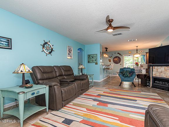 5th image of 224 W JAYCE Way