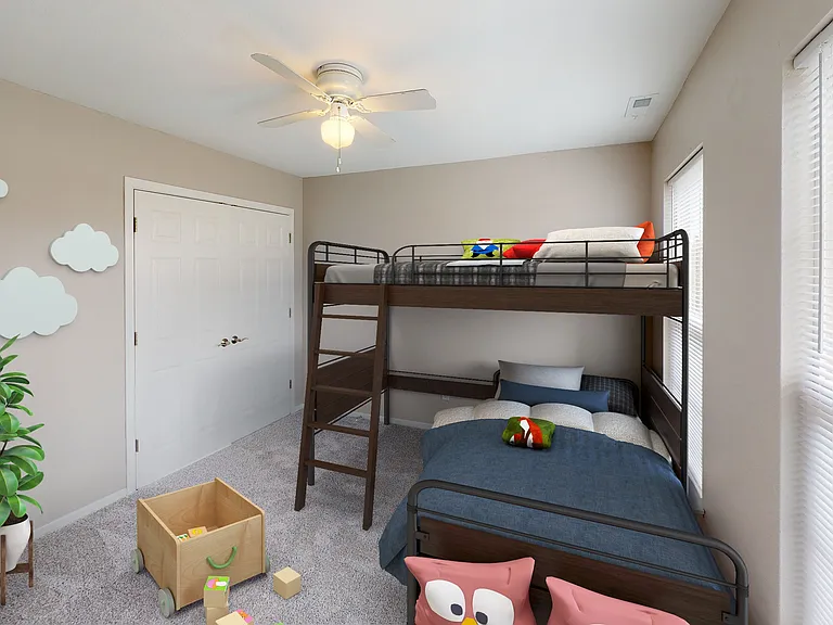 Owens Lake Commons Apartments & Townhomes — Photo 57