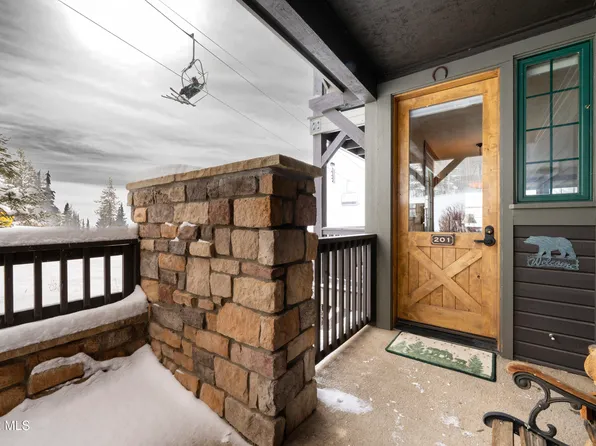 6201 NORTHSTAR Trail #201, Granby, CO 80446