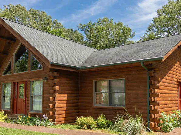 166 Birch St, Kuttawa, KY 42055