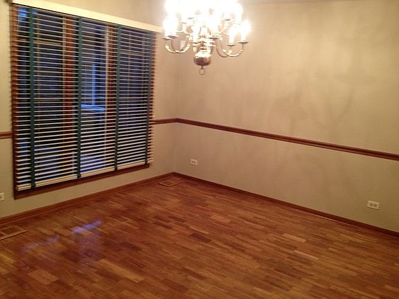 5th image of 821 Saddlewood Dr