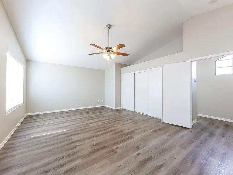 18421 N 44th Pl — Photo 11