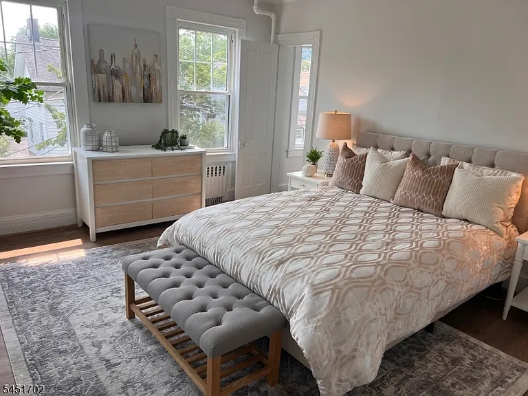 15 Montague Pl #2 — Photo 12