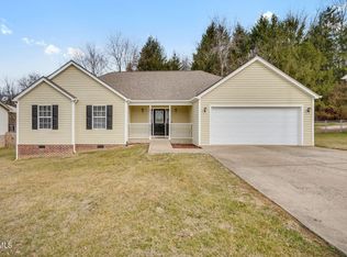 1019 Fox Meadow Cir, Bluff City, TN 37618