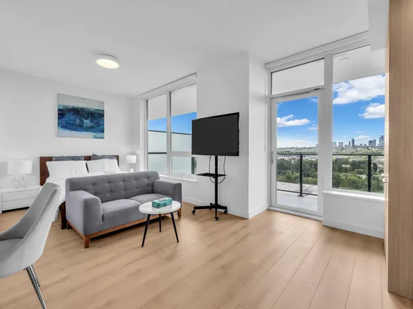 2425 Alpha Ave #1803, Burnaby, BC V5C 0N6