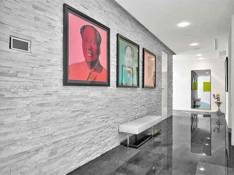 1100 Biscayne Blvd #6001 — Photo 47