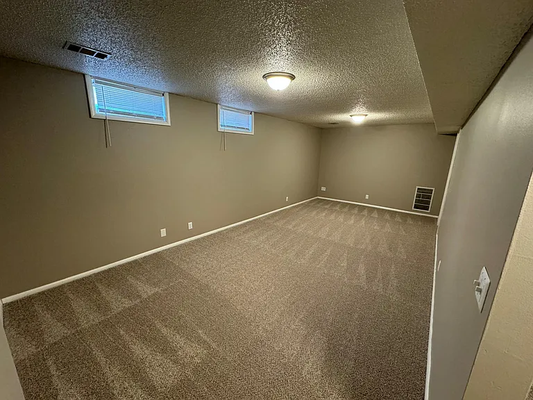 336 N Country Acres Ave — Photo 13